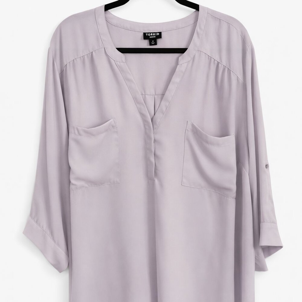 🖤 Torrid Harper Blouse Size 4 Light Grey 🖤 💎 BUNDLE & SAVE